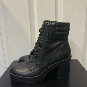 Elegant Black Lace-Up Boots for Women